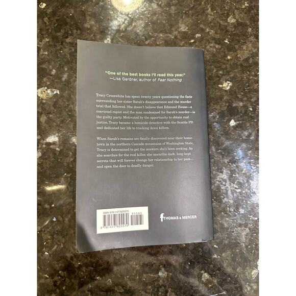 My Sisters Grave By Robert Dogoni, Tracy Crosswhite Series Book 1 - Picture 3 of 4